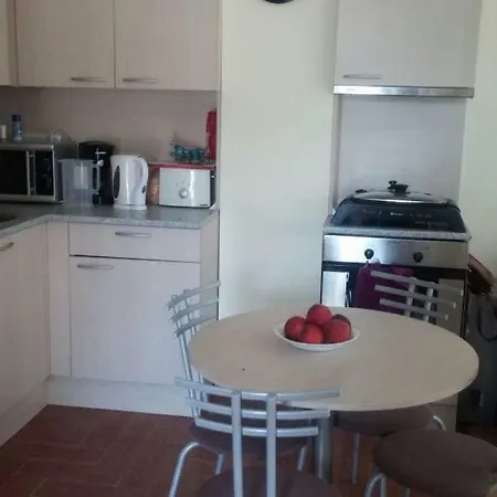 Private One-bedroom In Green Fort Lejlighed *