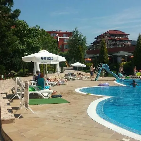 Private One-bedroom In Green Fort Sunny Beach