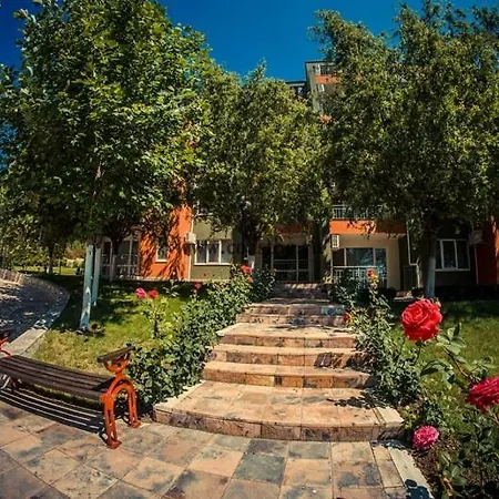 Private One-bedroom In Green Fort Sunny Beach